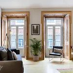 Charming Flat With Balconies Central Chiado District 2 Bedrooms & Ac 19Th Century Building